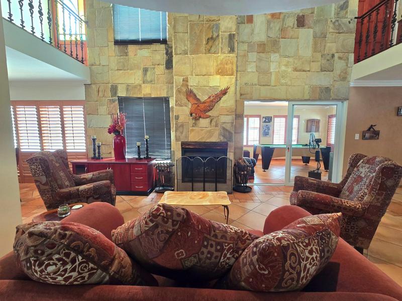 5 Bedroom Property for Sale in Golden Mile Western Cape